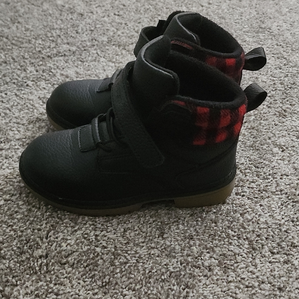 Black Velcro Strap Boots with Rounded Toe - Picture 5 of 5